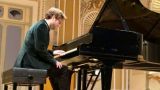 Concierto 'El pianista de la mano izquierda. De Bach a Ludovico' - Manuel López en A Coruña